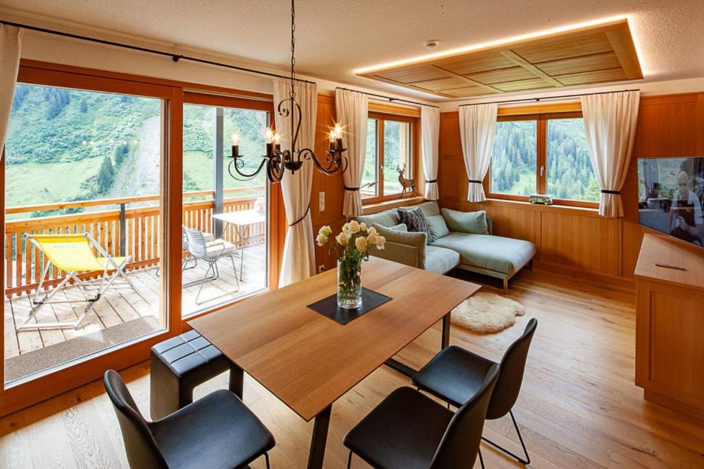 Ferienwohnung Smart Living Damuels Eksteriør bilde